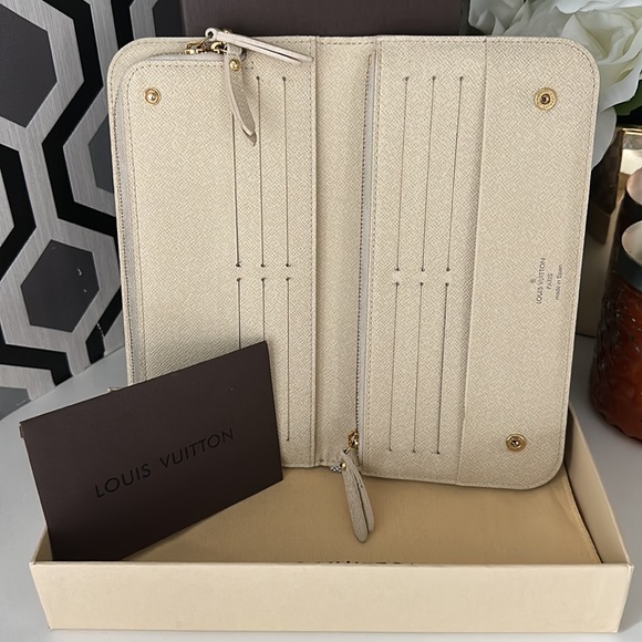 Louis Vuitton Zippy Damir Azur Canvas Insolite Wallet - Picture 5 of 11